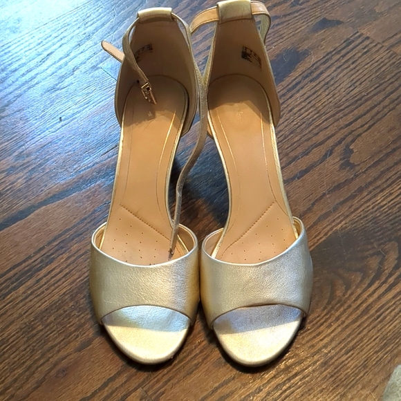 Clarks Shoes - Clarks Laureti Grace Champagne Heels
